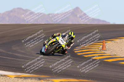 media/Oct-29-2022-CVMA (Sat) [[14c0aa3b66]]/Race 10 Supersport Open/